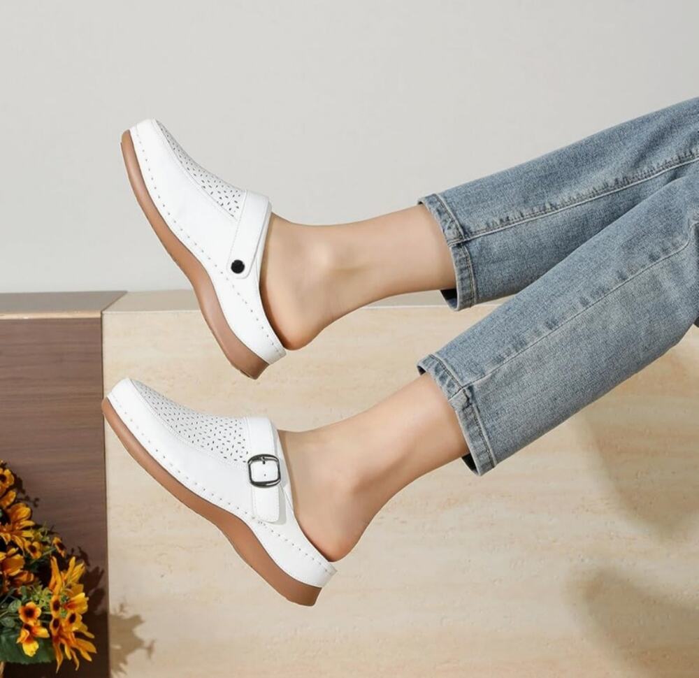 Co. MSRP $70 NWB GOLDNUT WHITE HOLLOW CUT OUT ORTHOPEDIC WEDGE MULES ♡SIZE 39♡